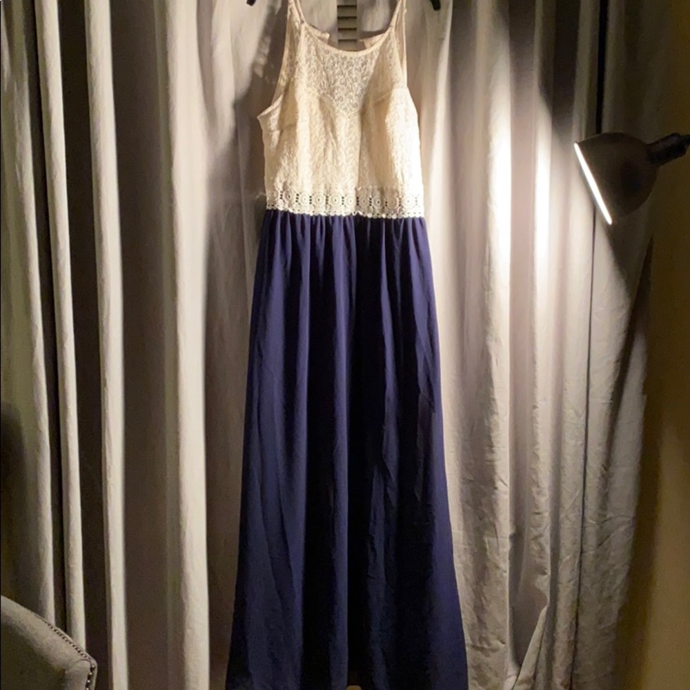 IZ Byer Navy and Cream lace Maxi Dress Size XL